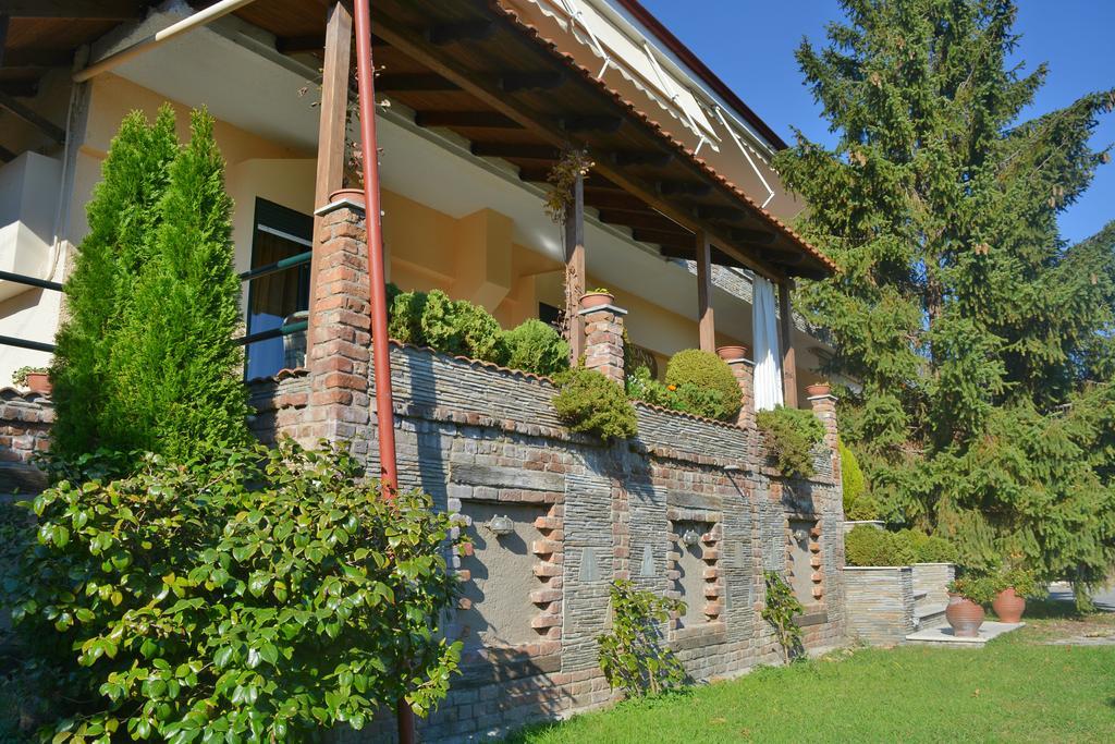 Guesthouse Liogerma Като-Лутраки Экстерьер фото