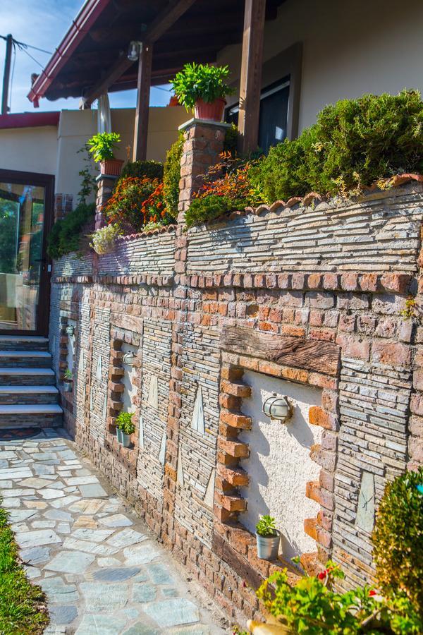 Guesthouse Liogerma Като-Лутраки Экстерьер фото