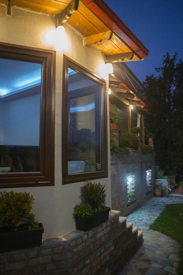 Guesthouse Liogerma Като-Лутраки Экстерьер фото